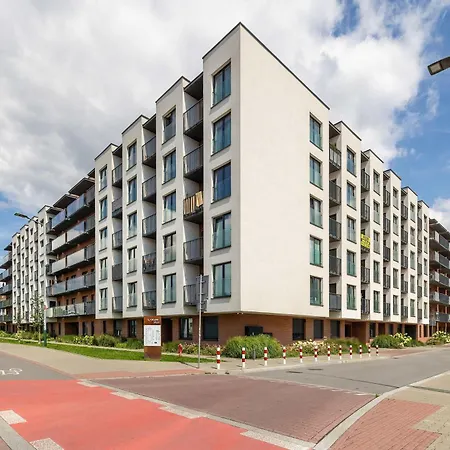 Functional With Parking In Cracow By Renters *