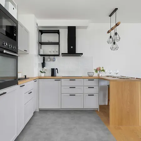 Appartement Functional With Parking In Cracow By Renters