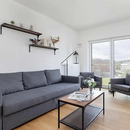 Functional With Parking In Cracow By Renters Appartement *